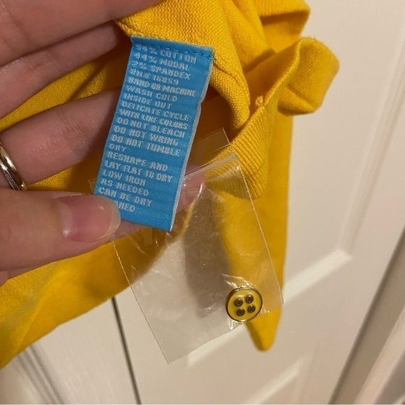 J. Mclaughlin Jamey Knit Lightweight Long Sleeve Sweater Yellow Buttons Small - Picture 6 of 10